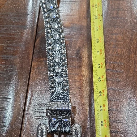 Silver Embellished Women's Belt Genuine Leather Size XL - Picture 9 of 9